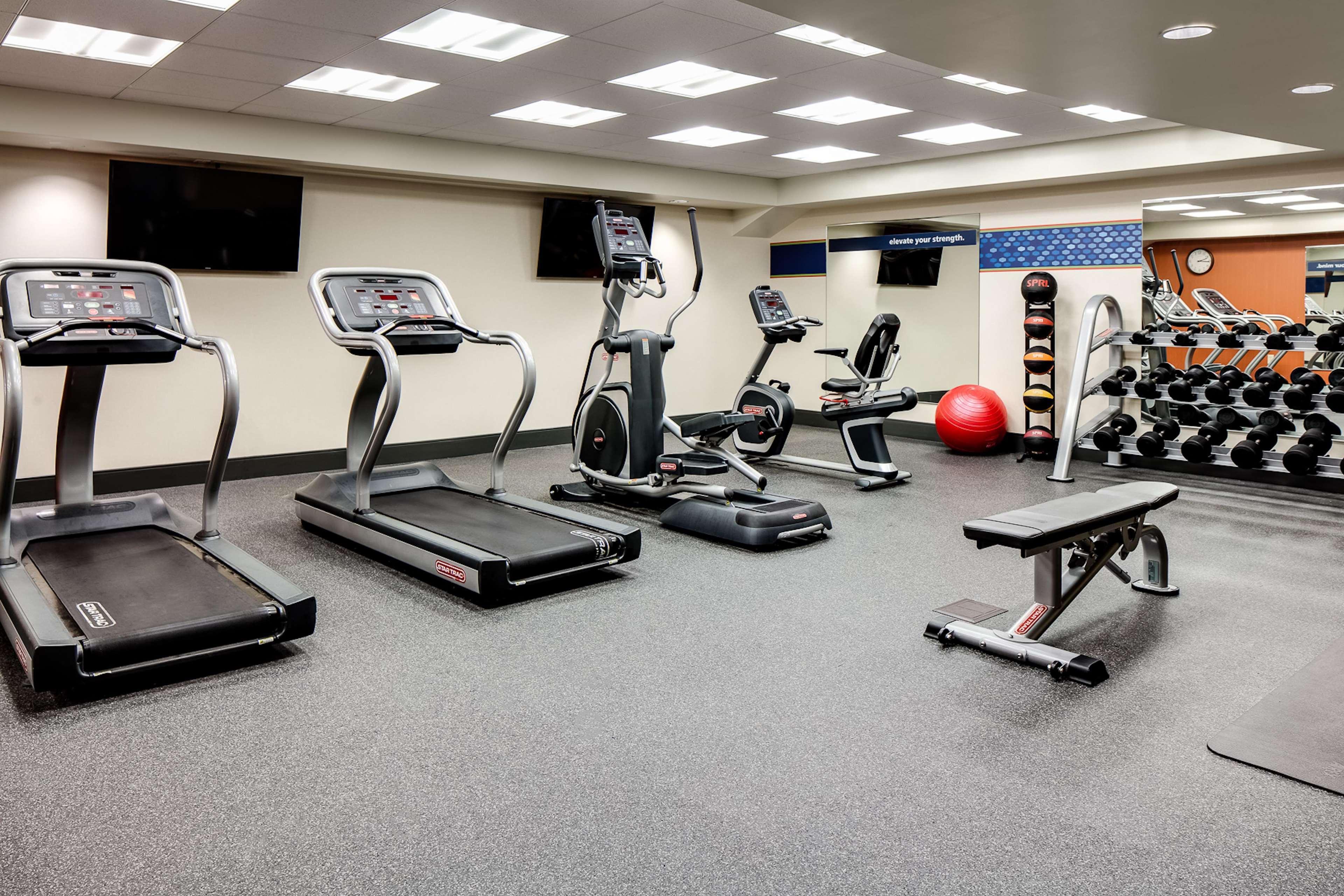 Hampton Inn Dubuque Kültér fotó