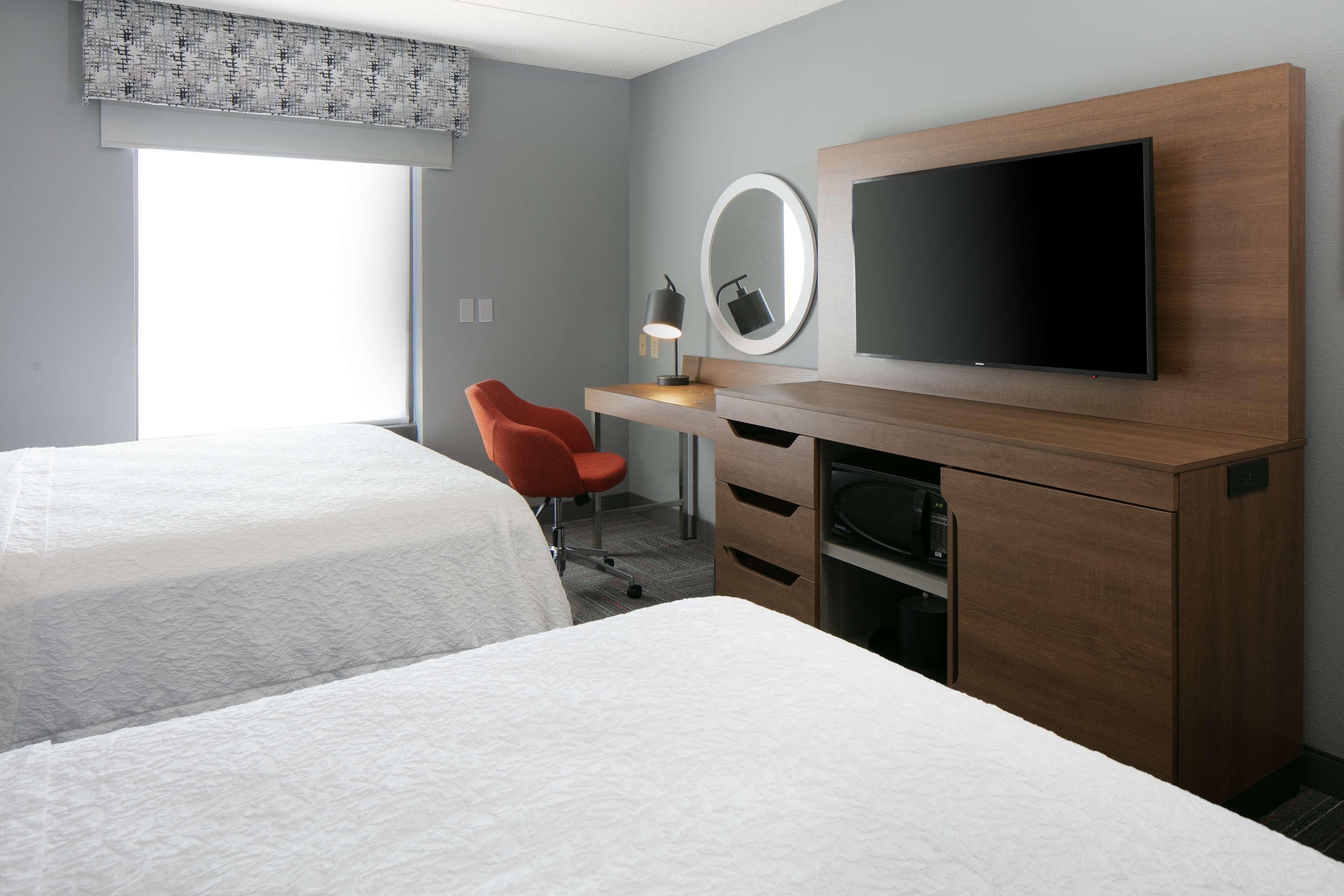 Hampton Inn Dubuque Kültér fotó