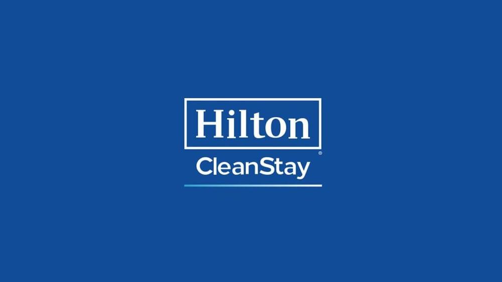 Hampton Inn Dubuque Kültér fotó