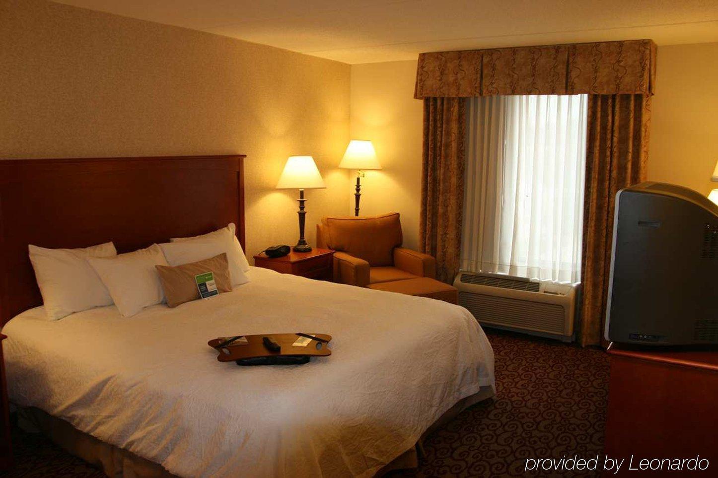 Hampton Inn Dubuque Szoba fotó