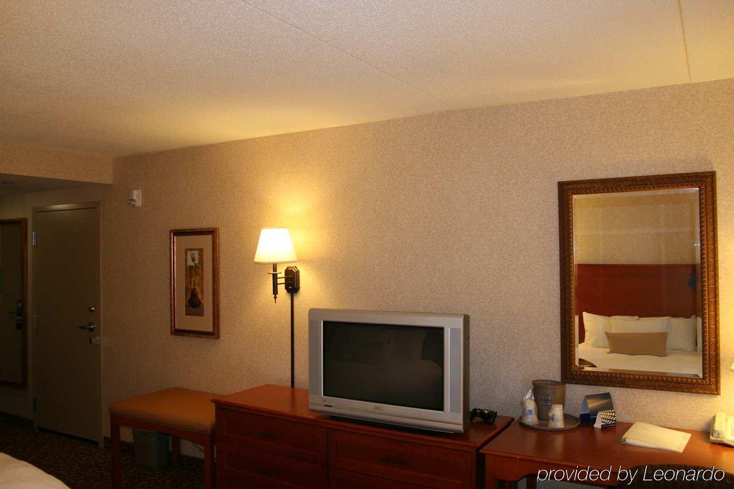 Hampton Inn Dubuque Szoba fotó