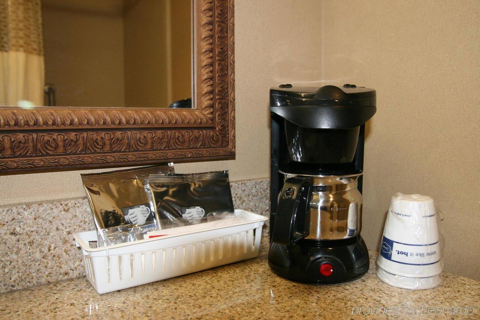 Hampton Inn Dubuque Szoba fotó